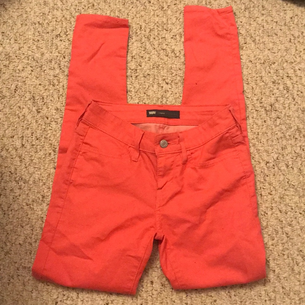 Levi pink jeggings